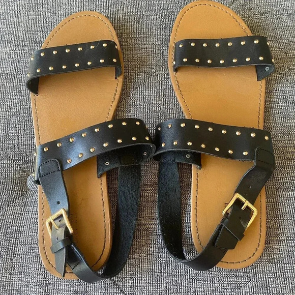 Forever 21 Black and Gold Studded Sandals Size 10 - Picture 2 of 6